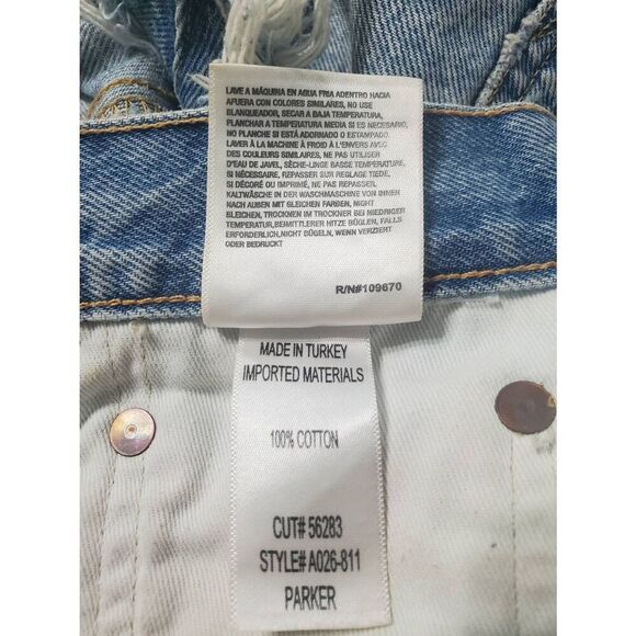 AGOLDE Parker Vintage Cut Off Denim Jean Shorts in Swapmeet Button Fly Raw Hem - Picture 13 of 13